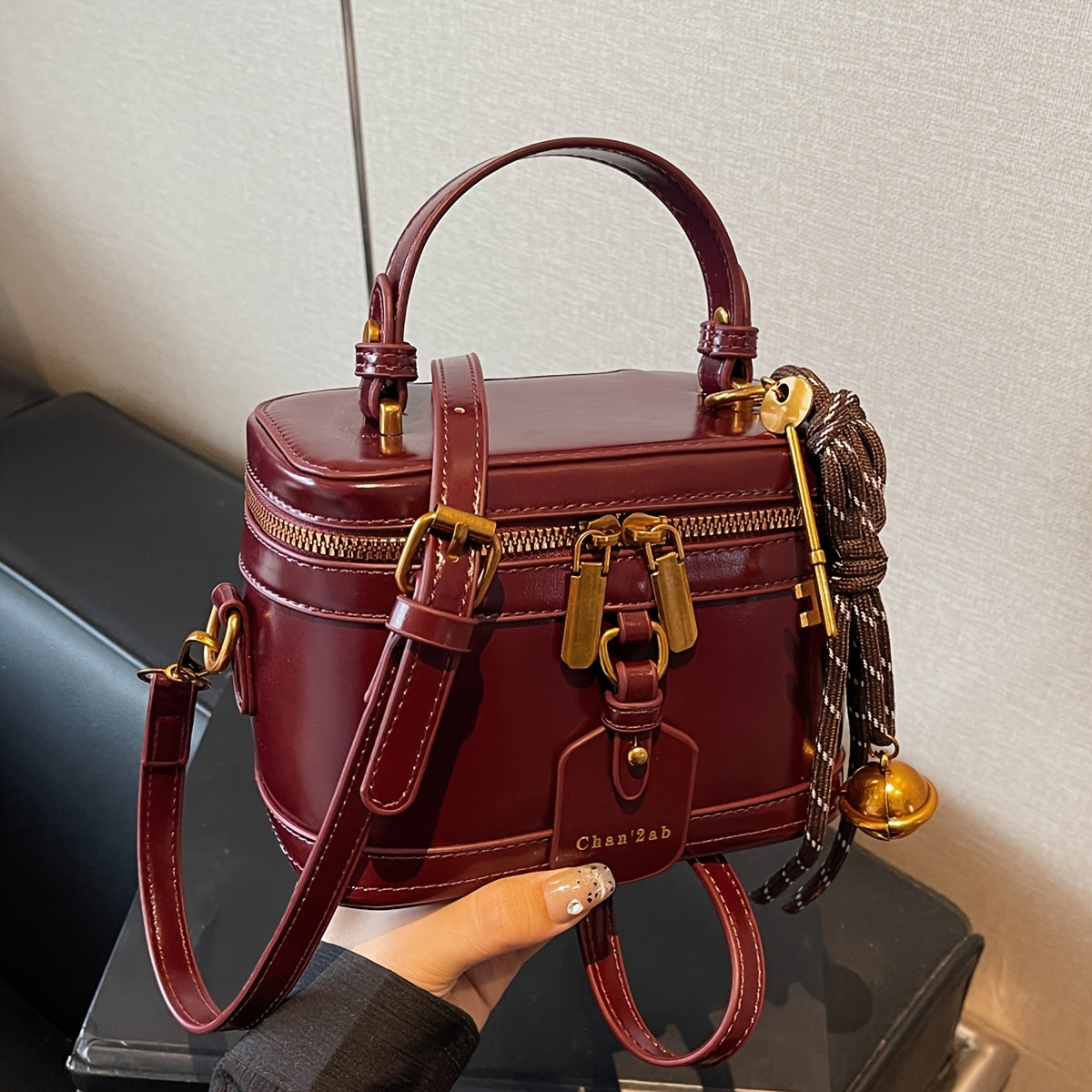 Vintage Bell Charm Box Bag